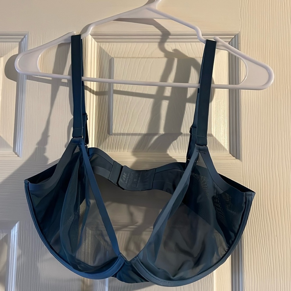 CUUP The Plunge Mesh Bra 36F